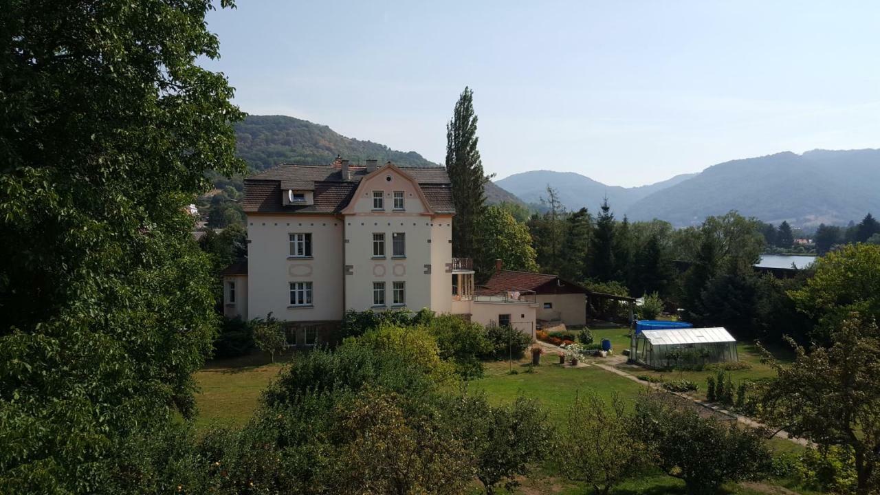 Villa Federer Dolni Zalezly Экстерьер фото